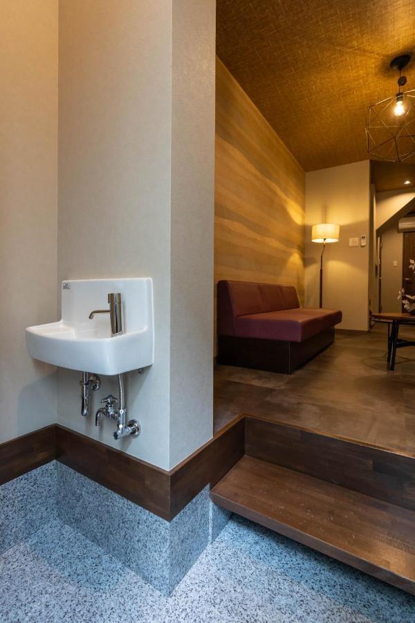 Bijou Suites Classic Osaca Exterior foto